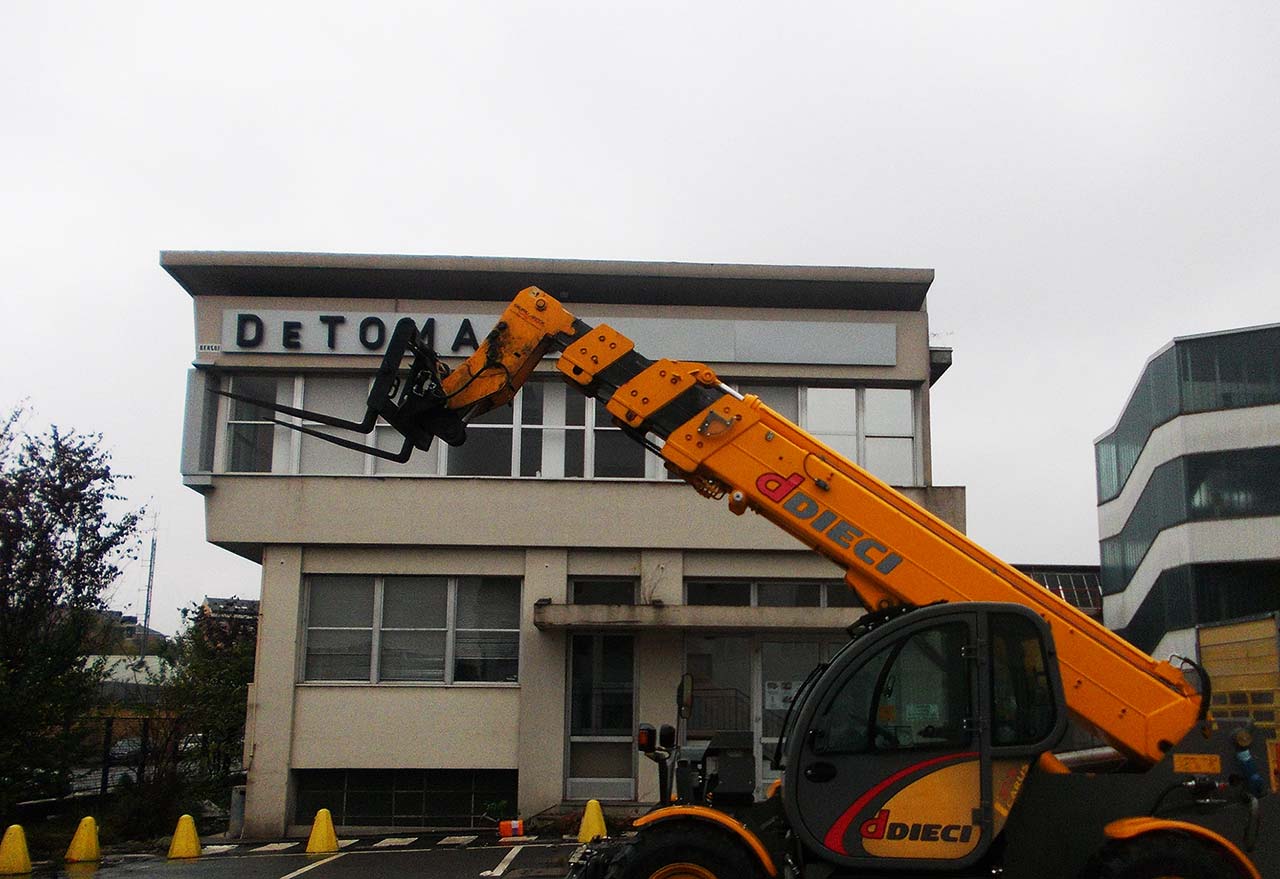 De Tomaso — engineering project